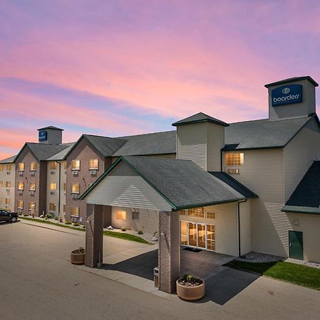 Boarders Inn & Suites By Cobblestone Hotels - Shawano エクステリア 写真