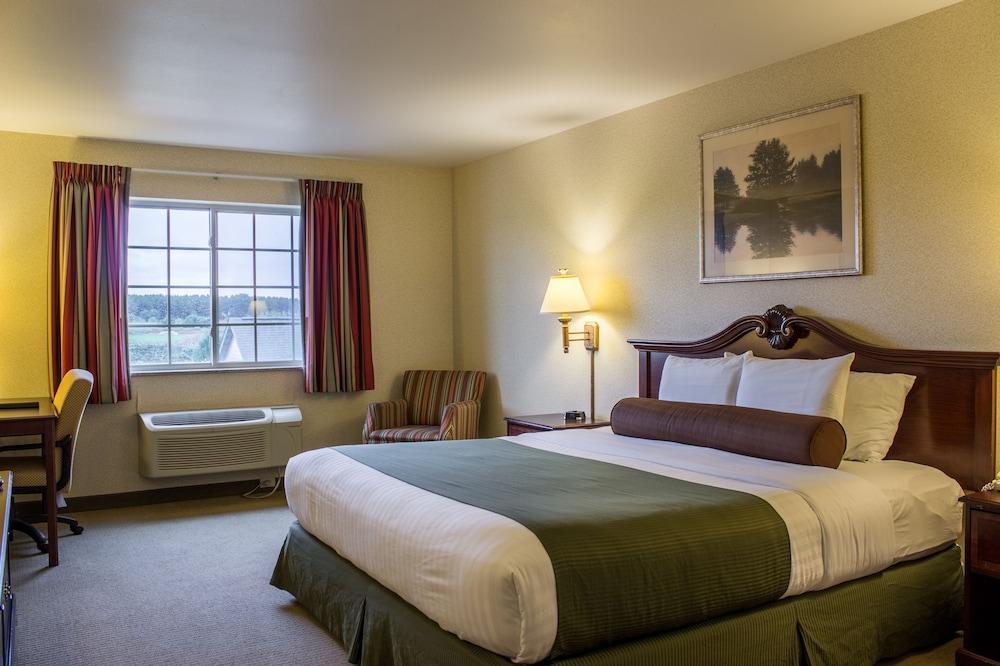 Boarders Inn & Suites By Cobblestone Hotels - Shawano エクステリア 写真