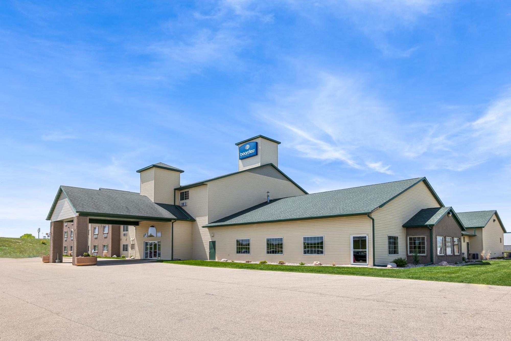 Boarders Inn & Suites By Cobblestone Hotels - Shawano エクステリア 写真