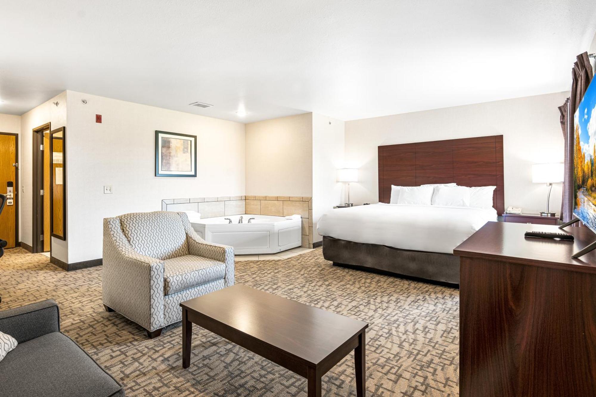 Boarders Inn & Suites By Cobblestone Hotels - Shawano エクステリア 写真